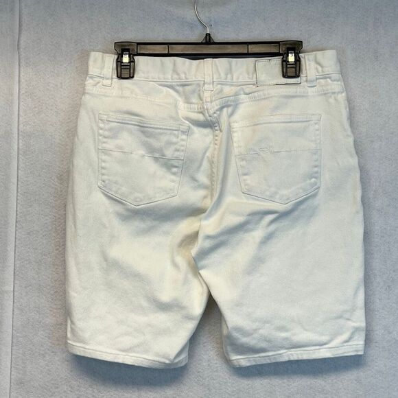 LAUREN RALPH LAUREN Shorts Women's Size 10 Petite White Classic Straight Leg - Picture 12 of 16